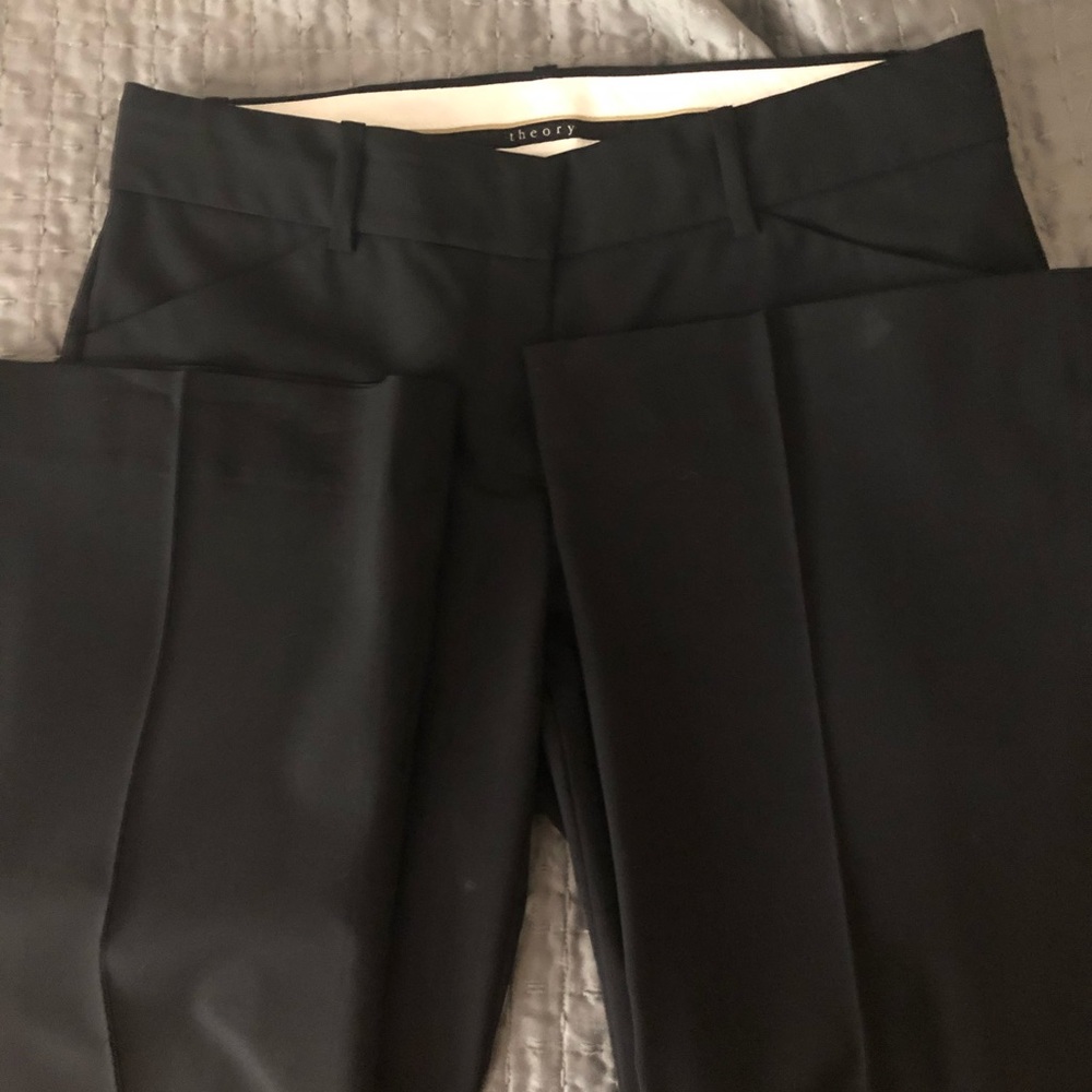 Dress pants (theory)